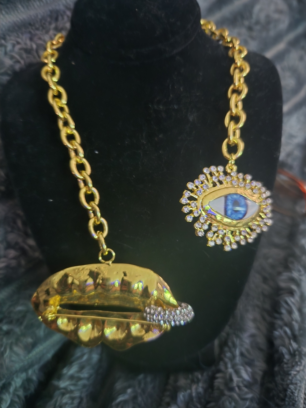 Schiaparelli Inspired Gold-Tone Eye & Lip Brooch Necklace - Gold Fashion Jewelry
